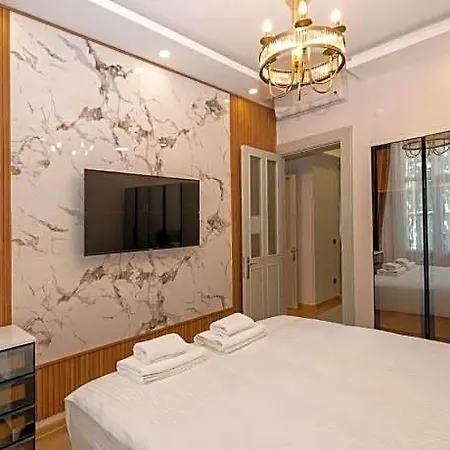 Отель Monev 4*